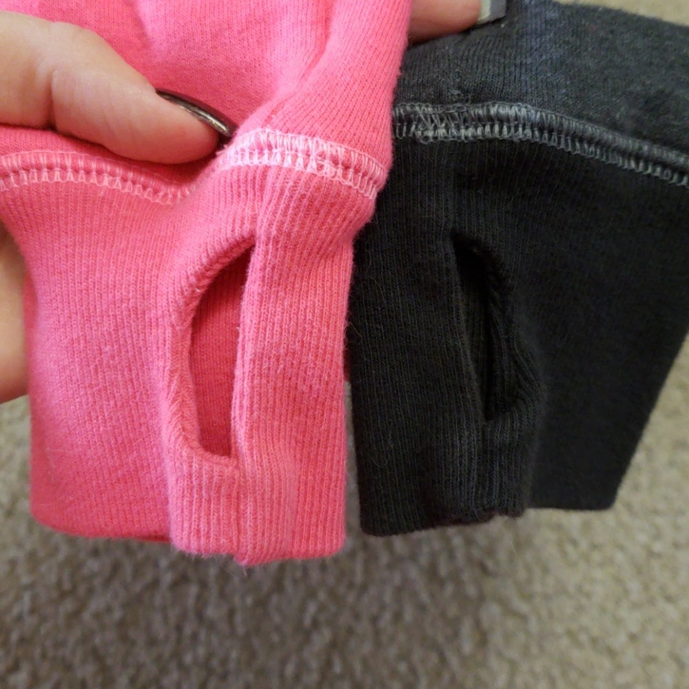 Sweatshirt Duo - Picture 4 of 5